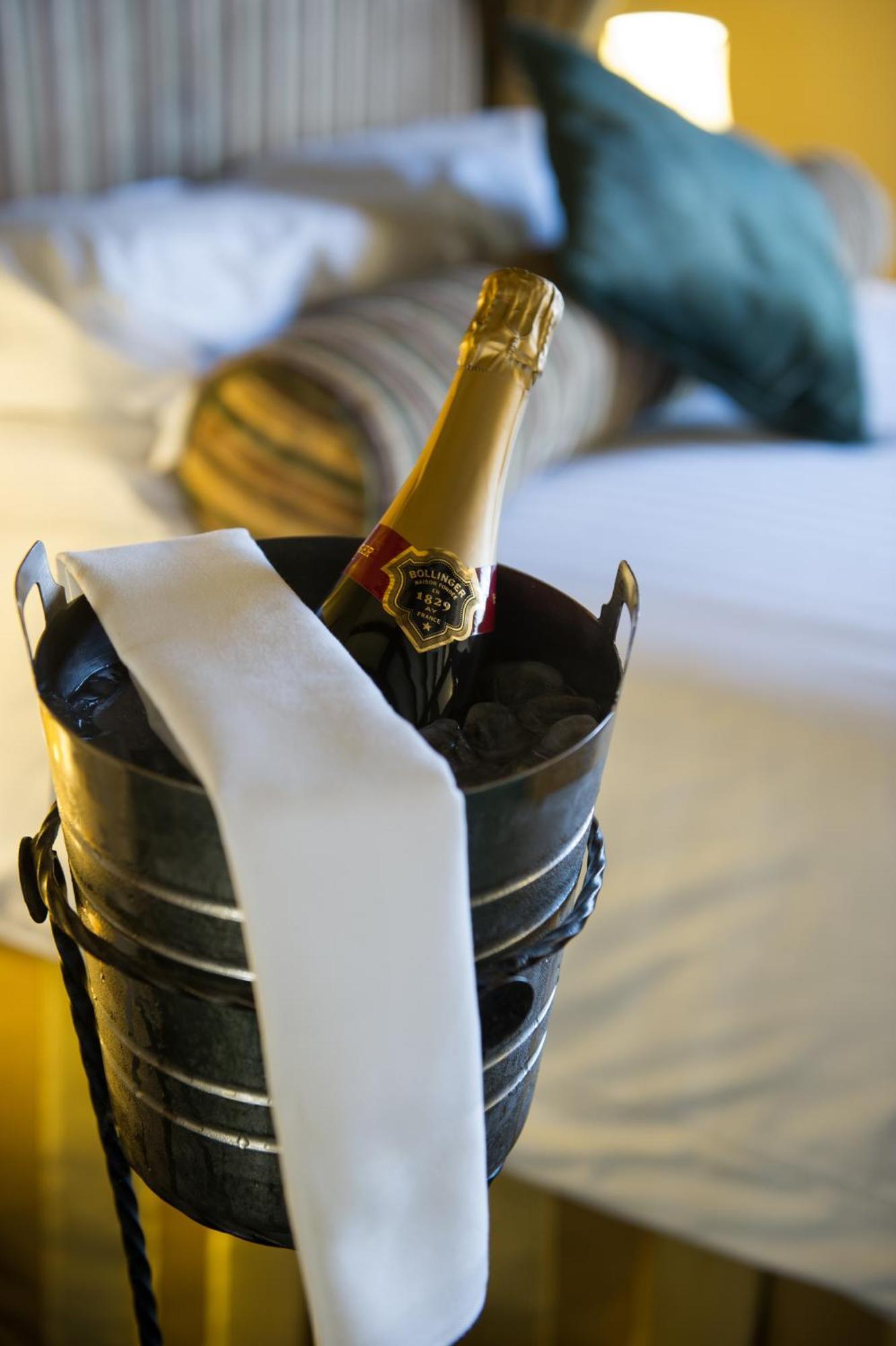 Prince Rupert Hotel Shrewsbury Ngoại thất bức ảnh